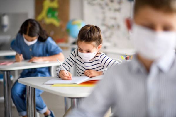 Visszatérés az iskolákba pandémia idején